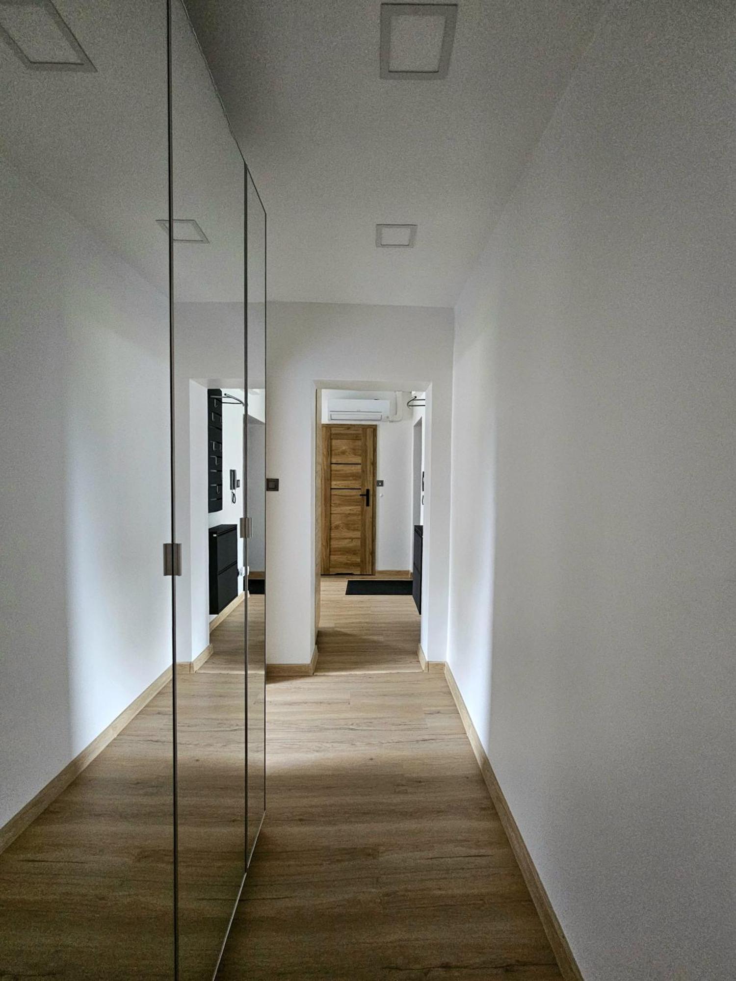 Apartament Radiostacja III Z Ogrodkiem, Parking Free Gliwice Exterior photo