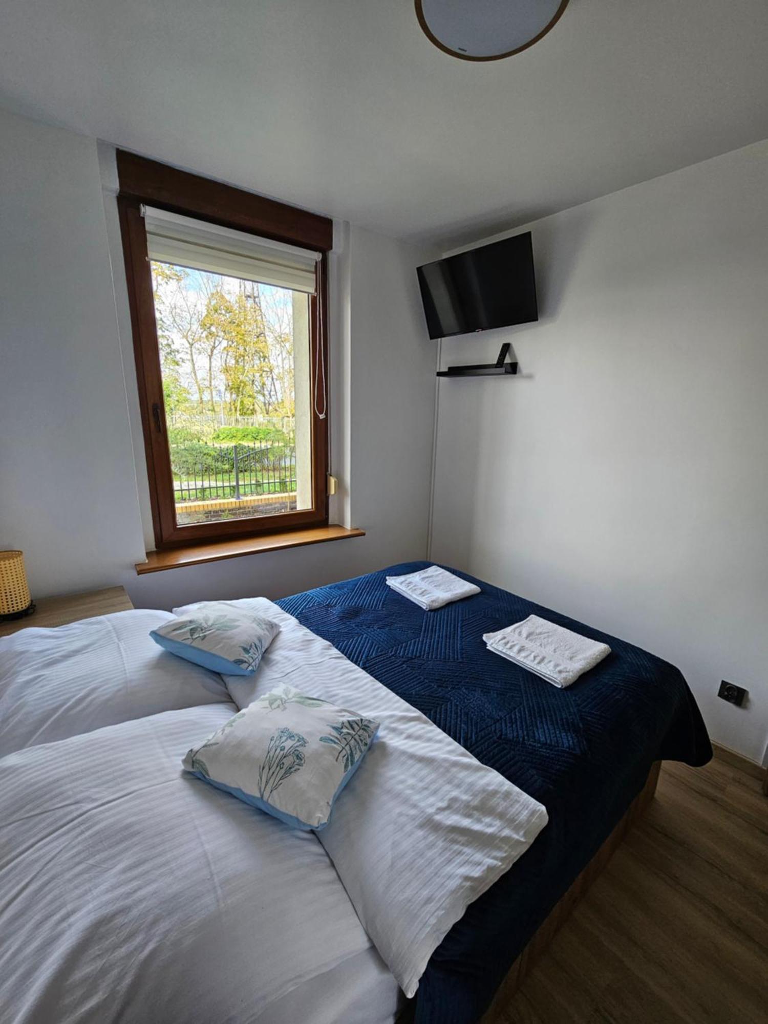 Apartament Radiostacja III Z Ogrodkiem, Parking Free Gliwice Exterior photo
