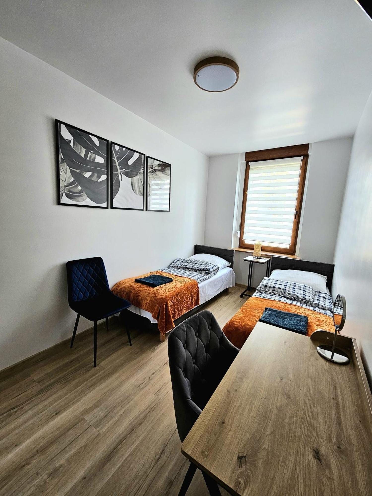 Apartament Radiostacja III Z Ogrodkiem, Parking Free Gliwice Exterior photo